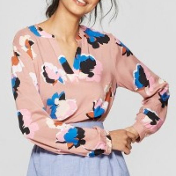 A New Day | Floral Print Long Sleeve V-Neck Blouse | Large - Picture 1 of 7